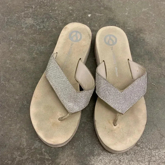 Wishbone rhinestones flip flop - Picture 2 of 8